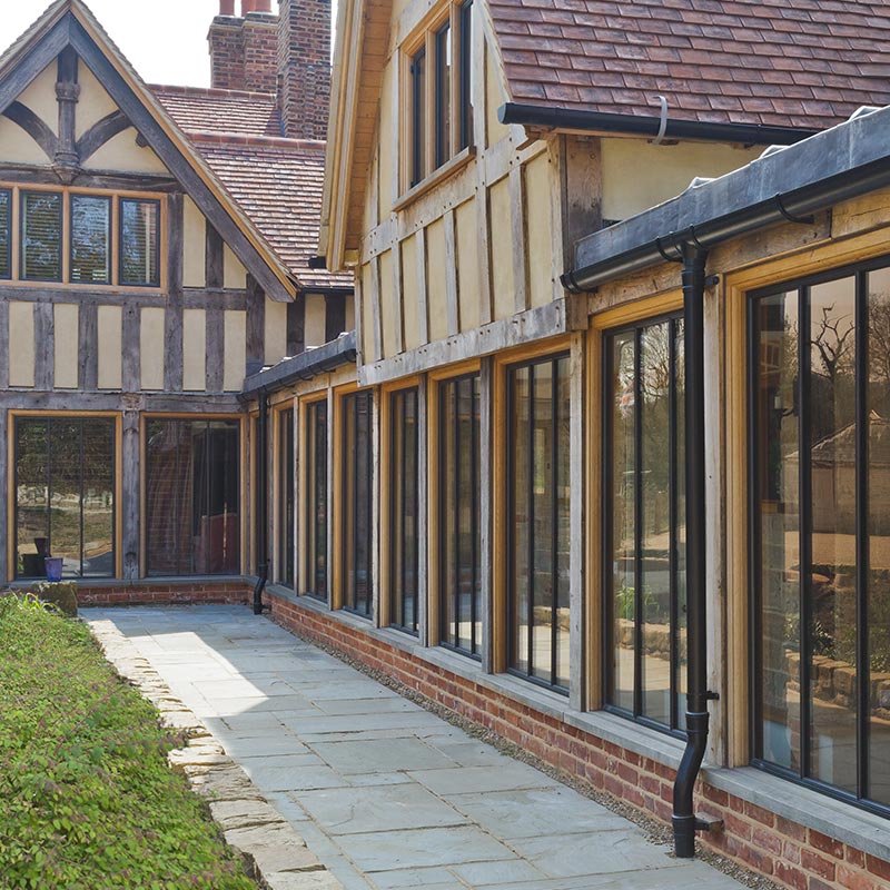 Renovation projects with metal windows from Bronze Casements